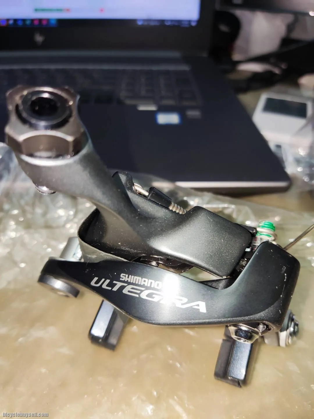 Ready Stock Shimano Ultegra Brake BR-6810-F Direct Mount (Without Box) - Front (new)