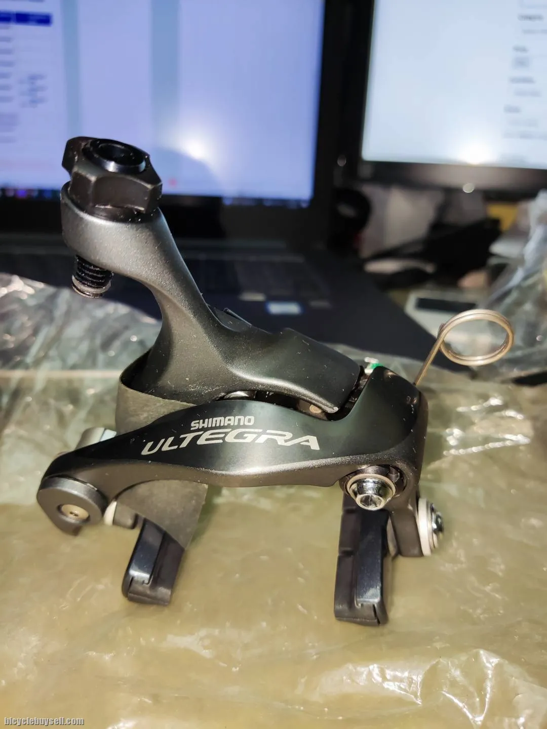 Ready Stock Shimano Ultegra Brake BR-6810-F Direct Mount (Without Box) - Front (new)