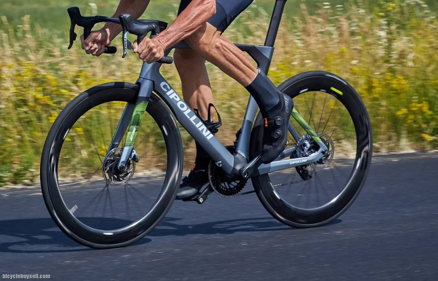 DMT KR0 ROAD CYCLING SHOE