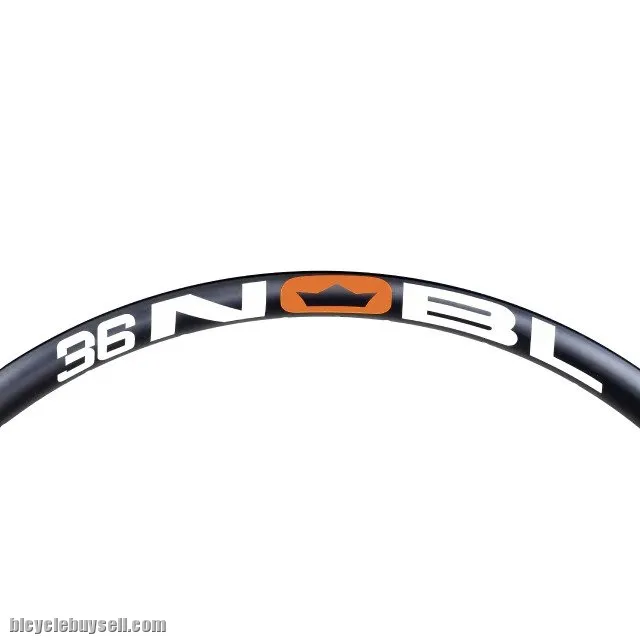 NOBL TR36 CARBON RIM