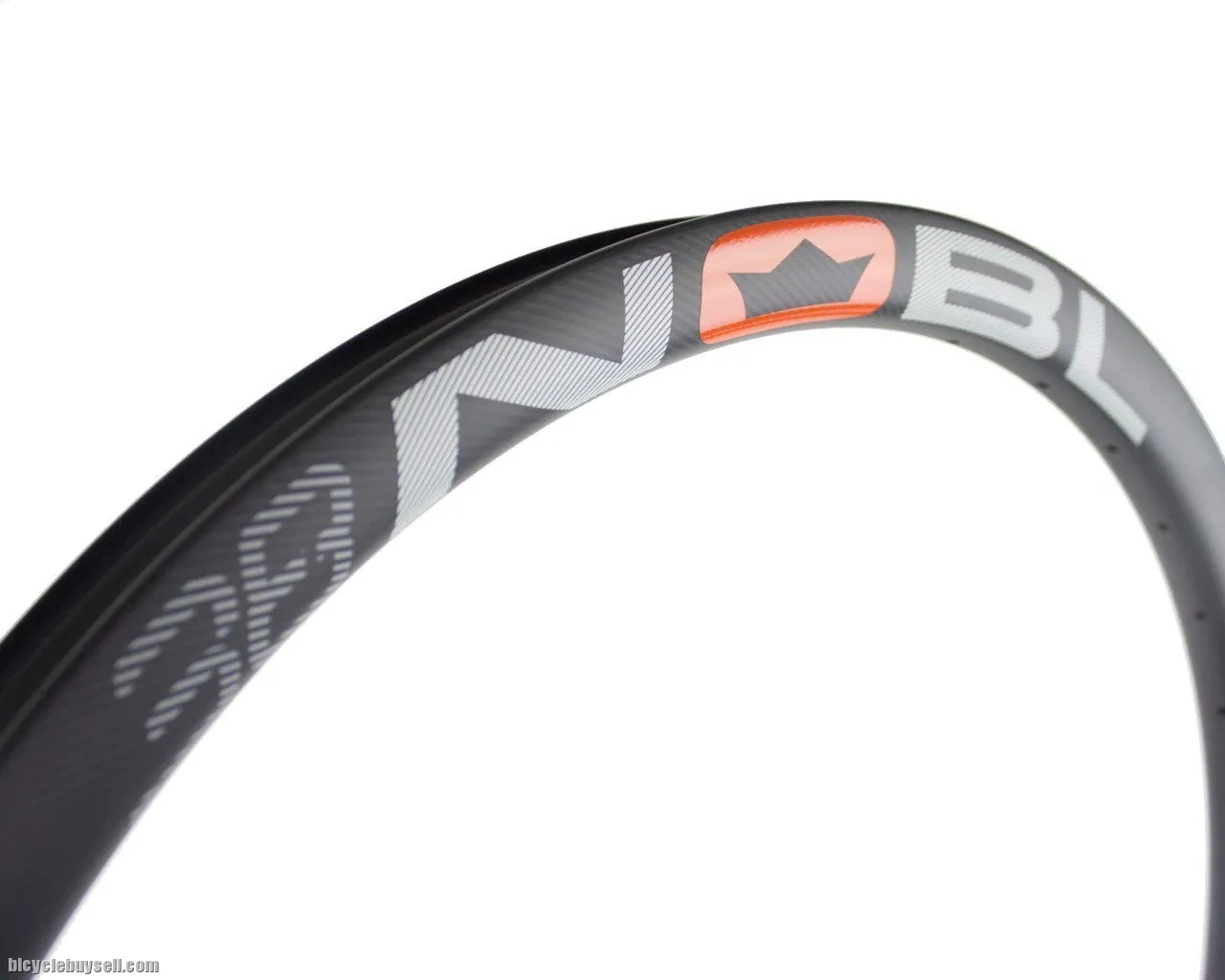 NOBL TR38 CARBON RIM