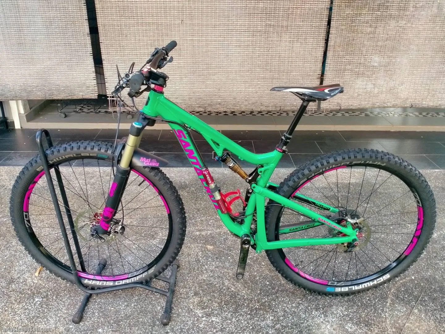 Santa Cruz Tailboy