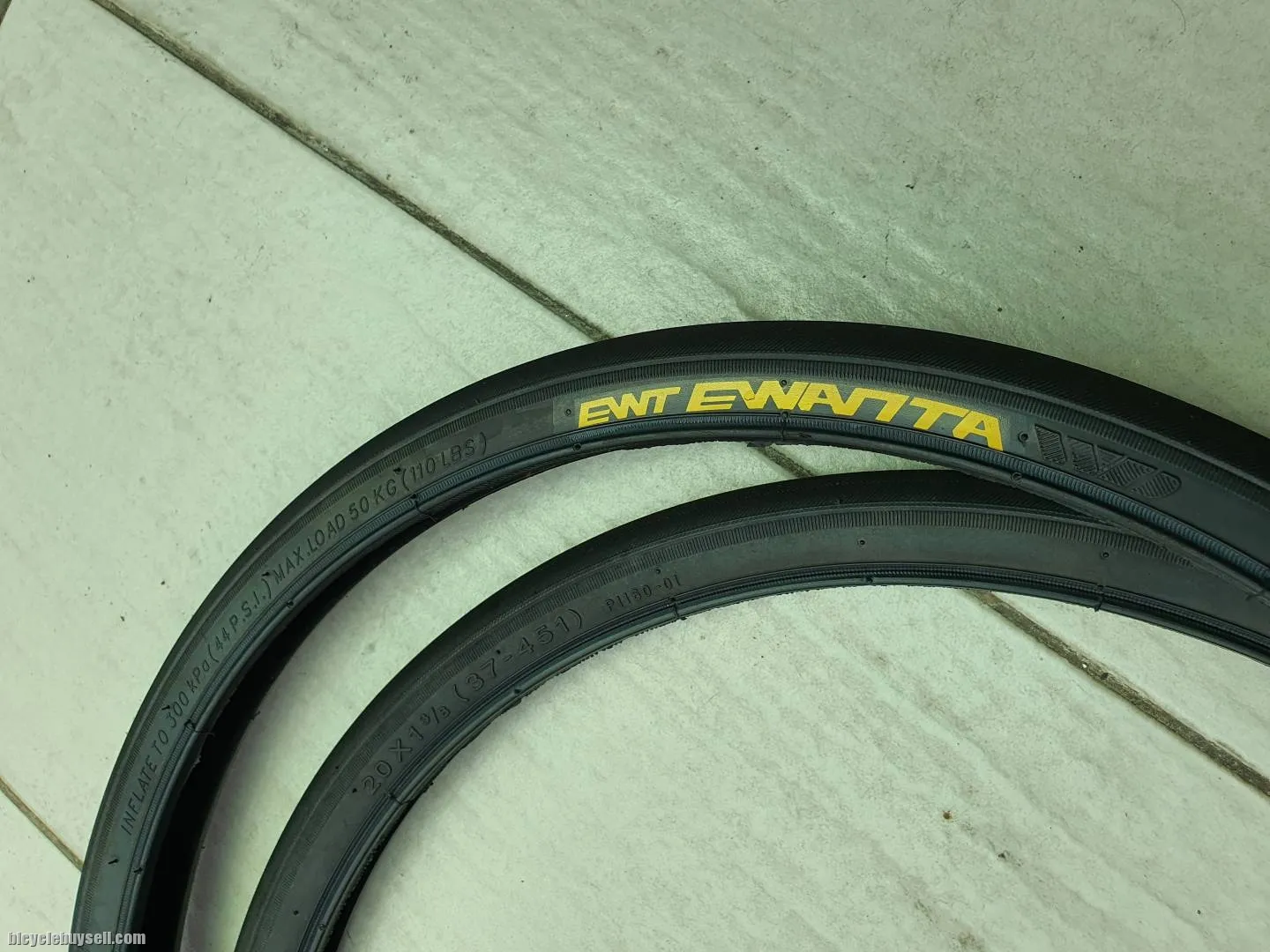 Folding bike / minivelo 451 spare tires for sales