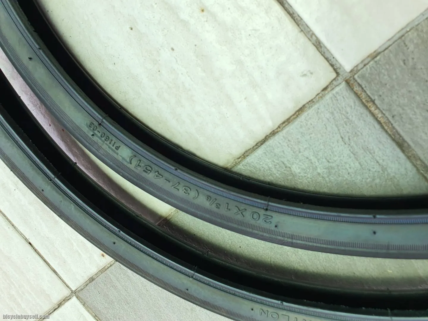 Folding bike / minivelo 451 spare tires for sales