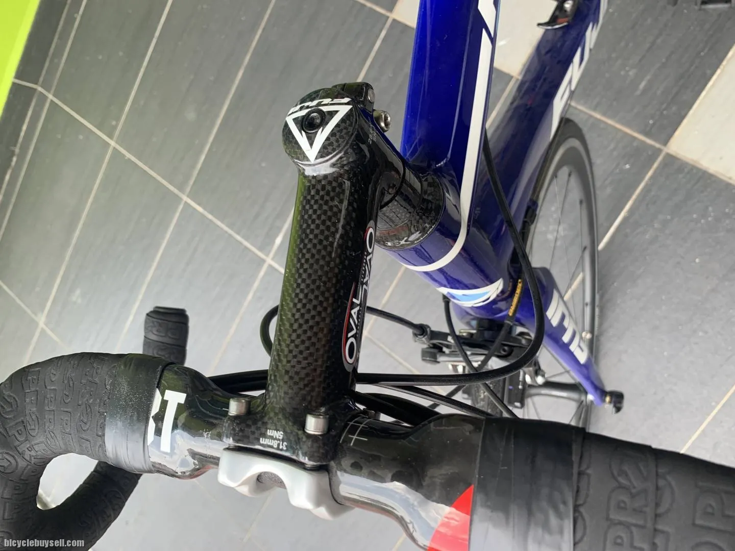Fuji SL1 Road Bike