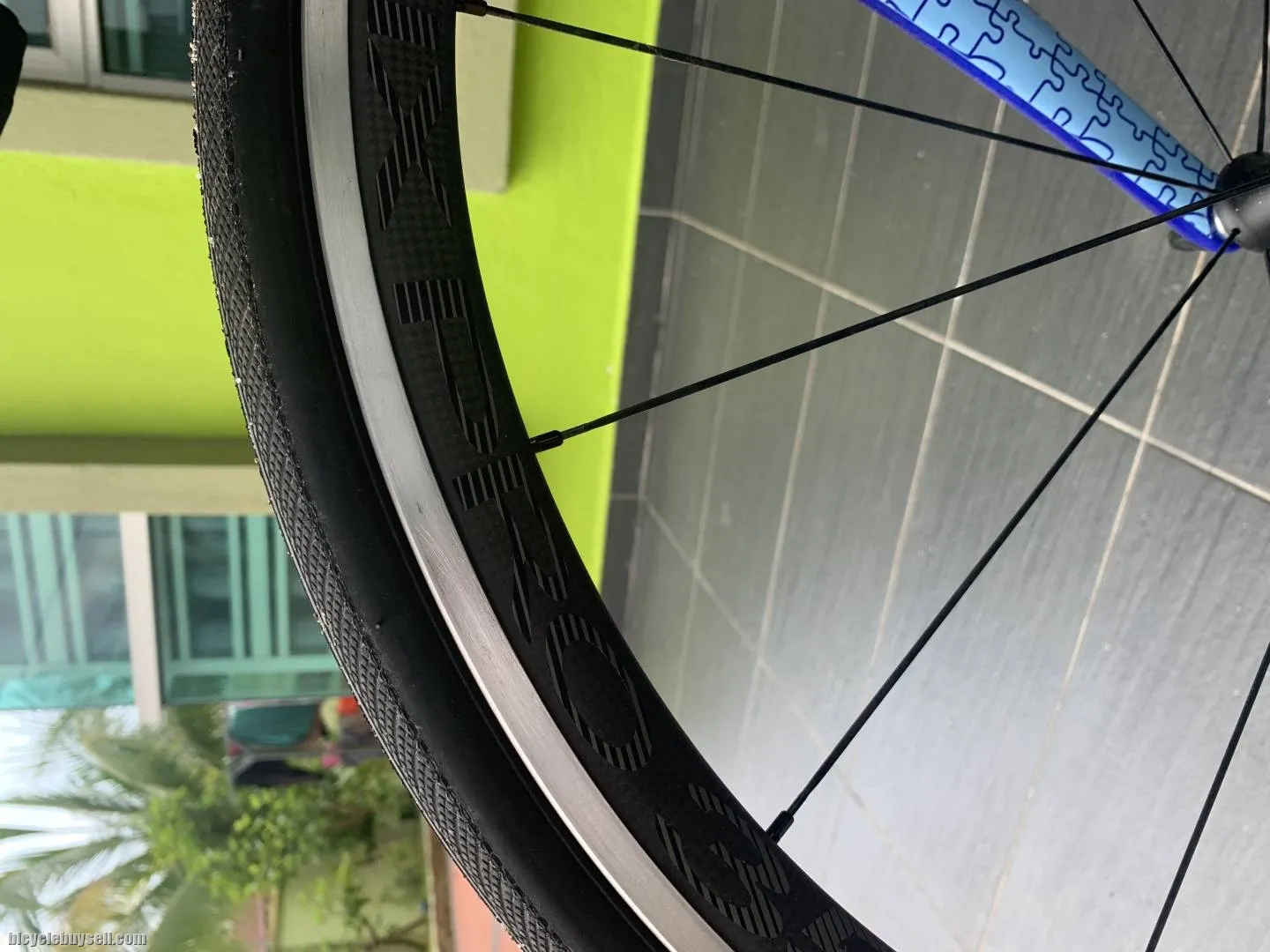 Fuji SL1 Road Bike