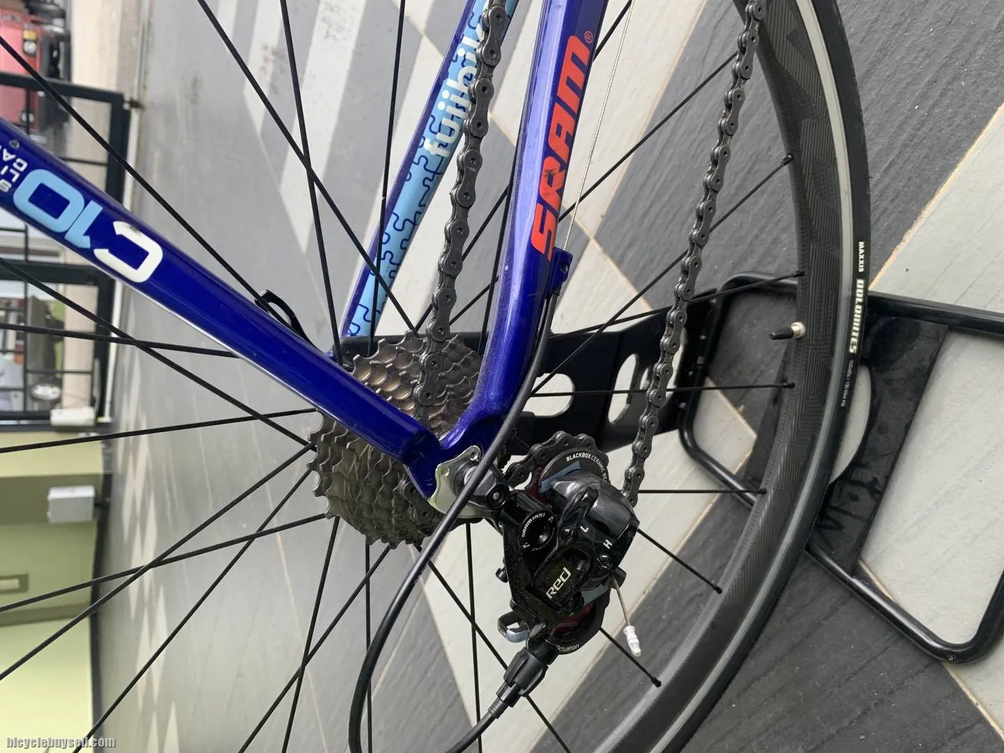 Fuji SL1 Road Bike
