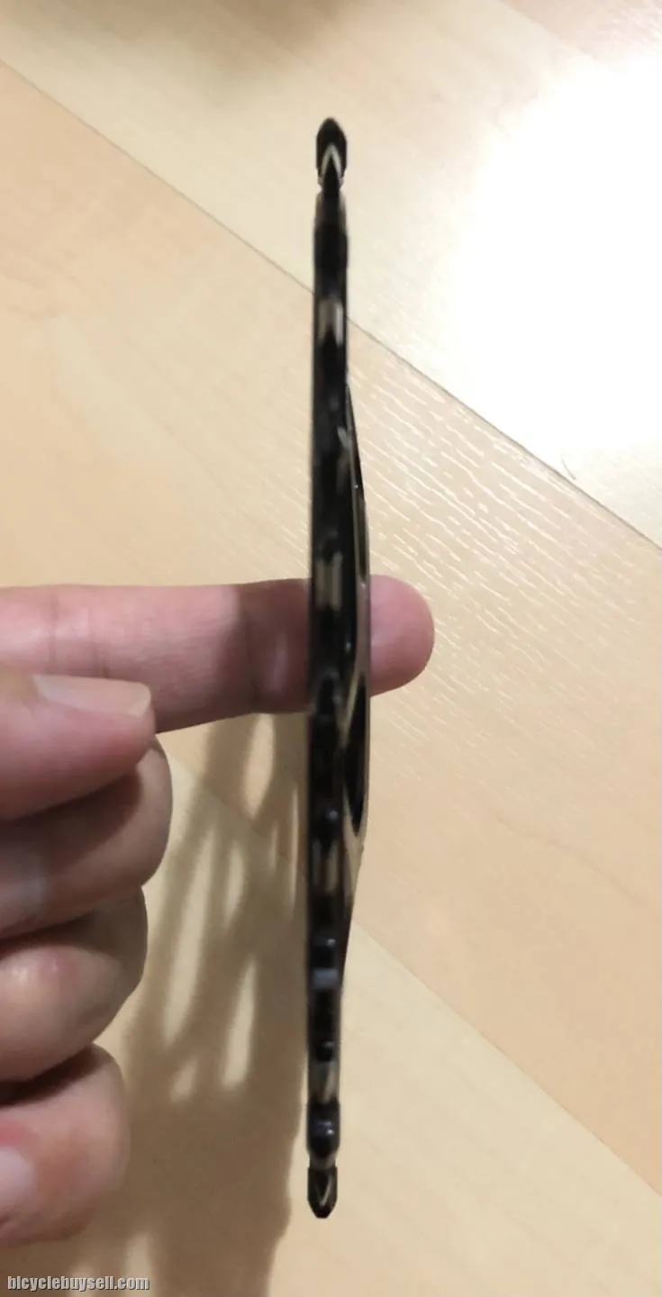 Absolute Black 34T Oval Chainringu