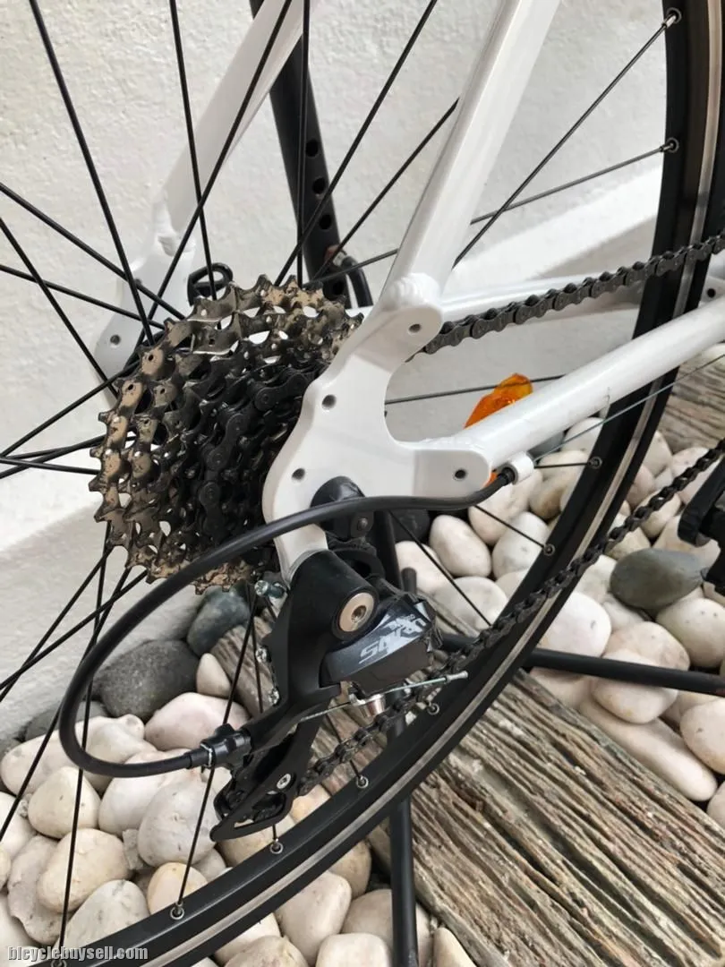 For Sale : TRIBAN Regular 9SPD Women's Road Bike (M-Size)
