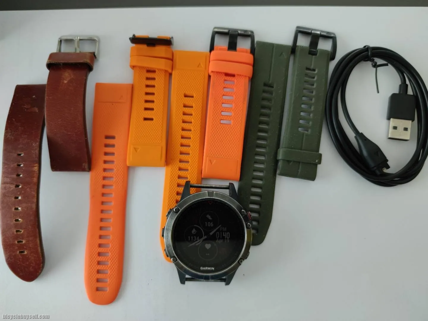 Used Garmin Fenix 5