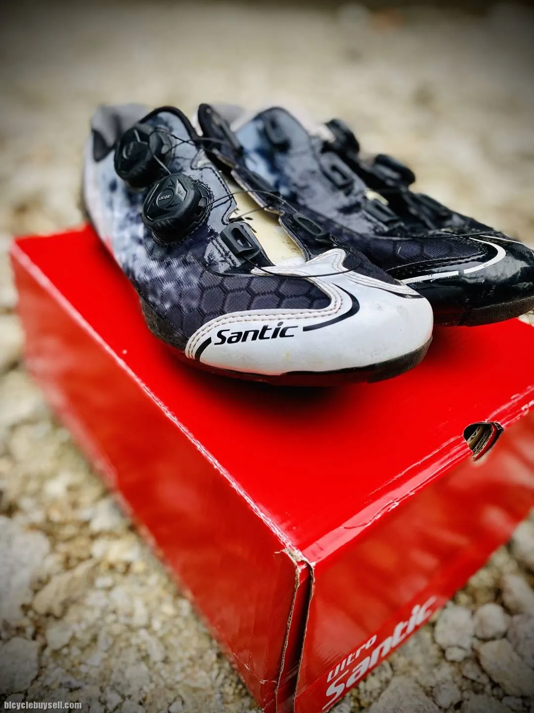 Santic full carbon RB shoes (flagship)