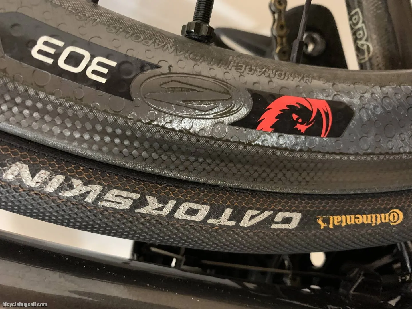 (SOLD) Zipp 303 firecrest