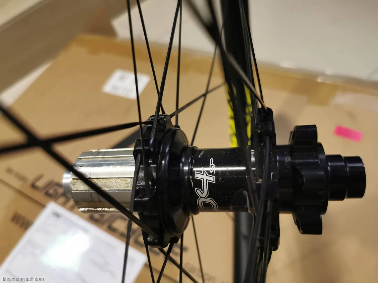 Lightbicycle AM  Carbon wheelset 650B/27.5 non boost
