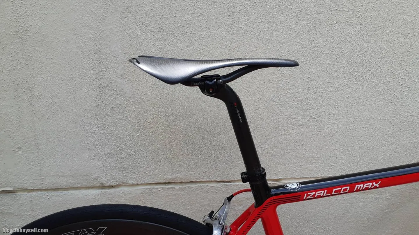 Focus Izalco Max Complete Bike