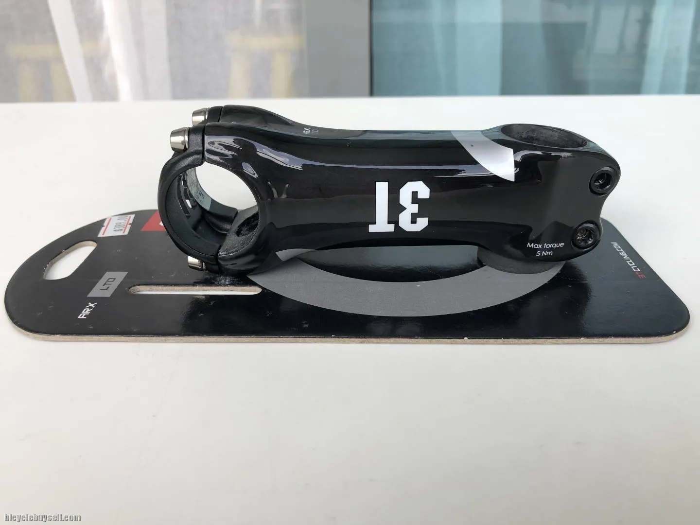 3T ARX LTD Carbon Stem