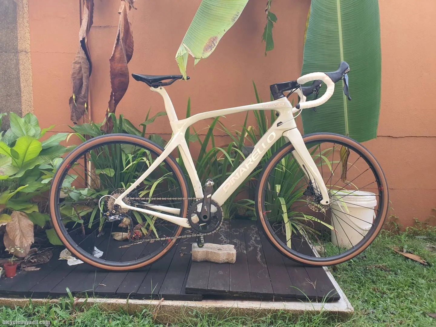 Pinarello Grevil+ size 560