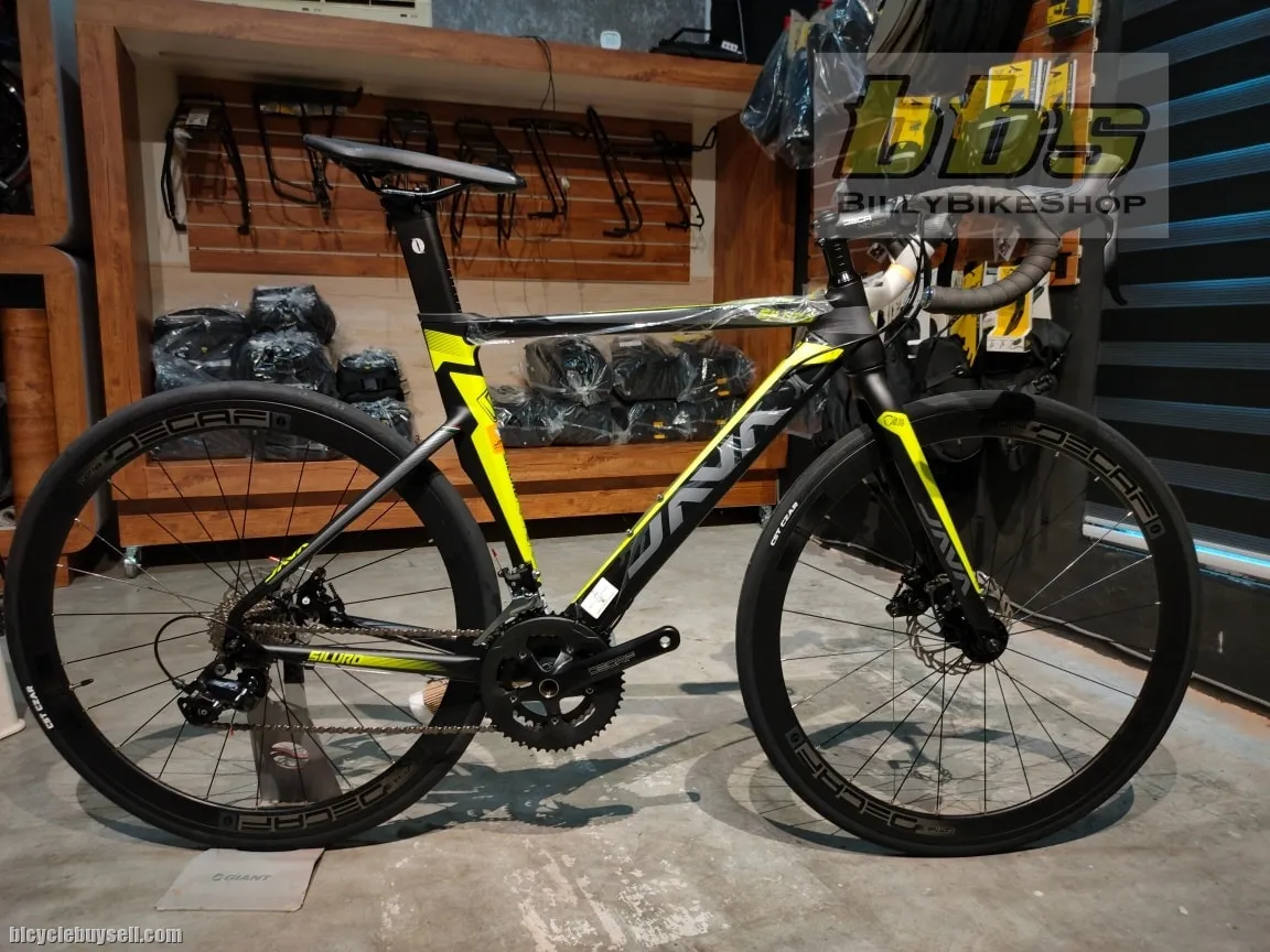 Demo Unit JAVA SILURO 2 18 SPEED Road bike to let go, size 50