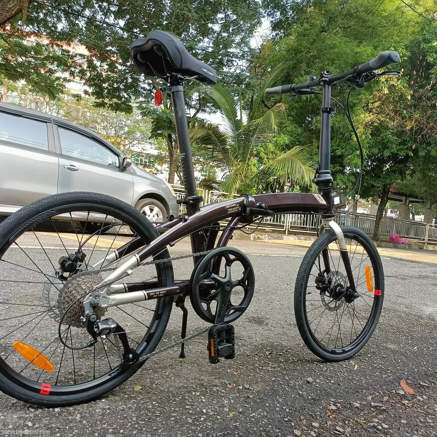 20â€ 451 Crossmac haagen 901 folding bike 9sp bike