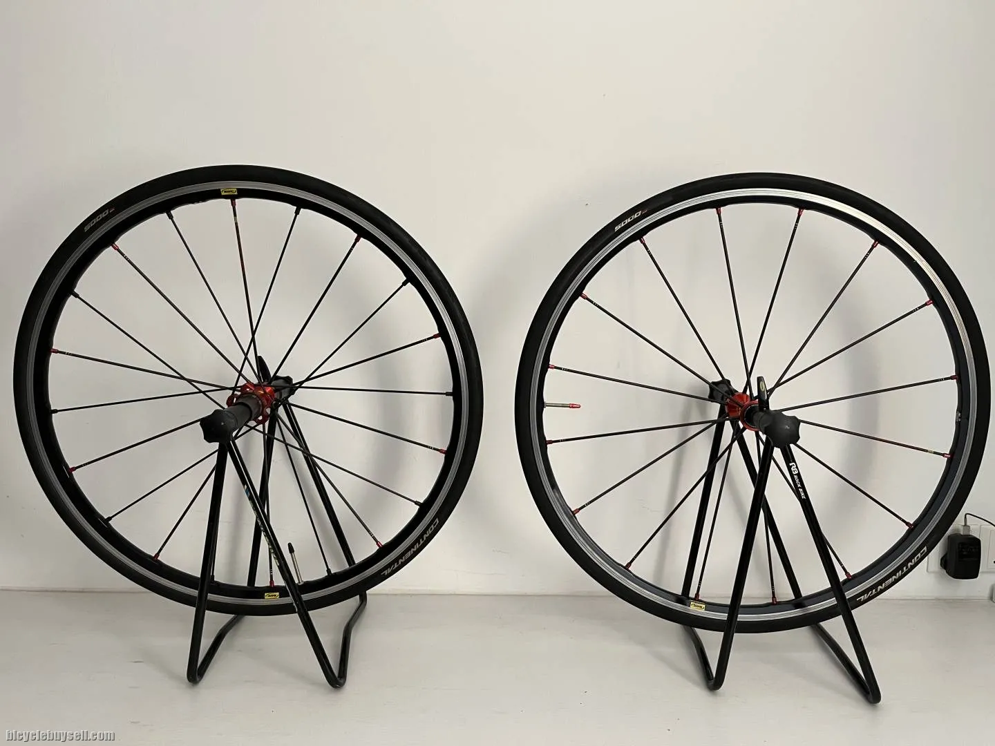 Mavic R-SYS SLR Red Edition wheelset