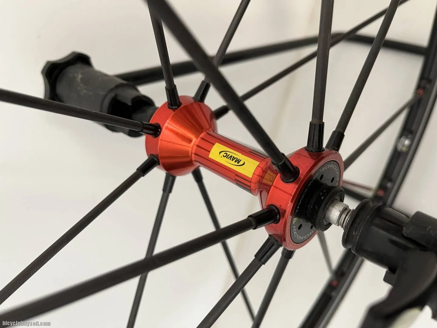 Mavic R-SYS SLR Red Edition wheelset