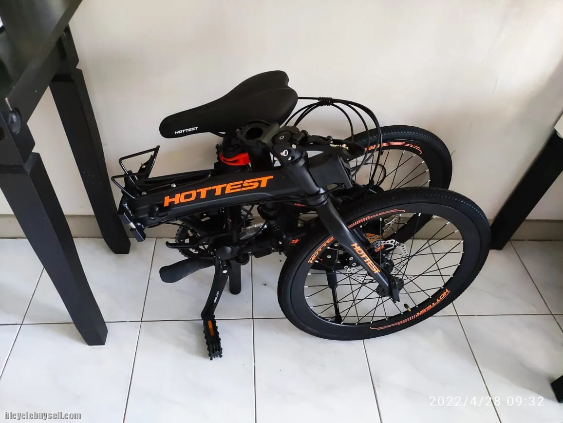 TRS HOTTEST 18 SPEED ALLOY FOLDING BIKE