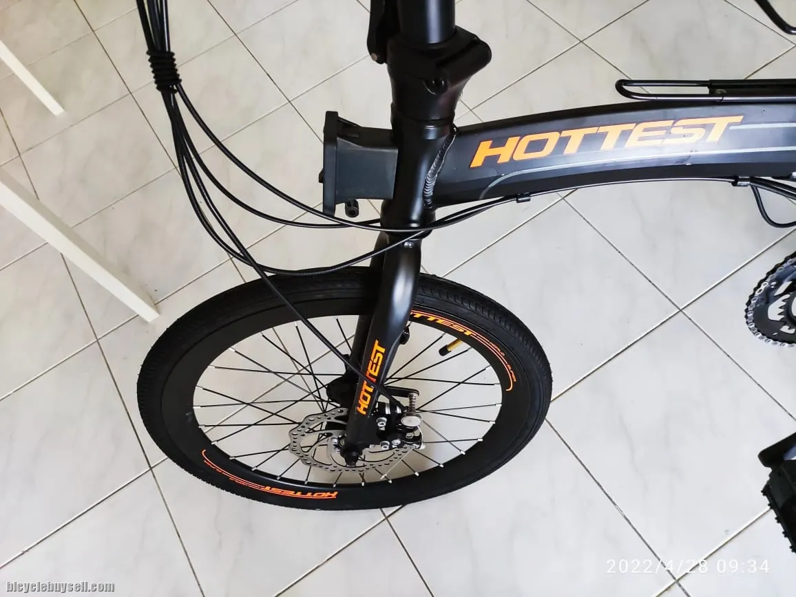 TRS HOTTEST 18 SPEED ALLOY FOLDING BIKE