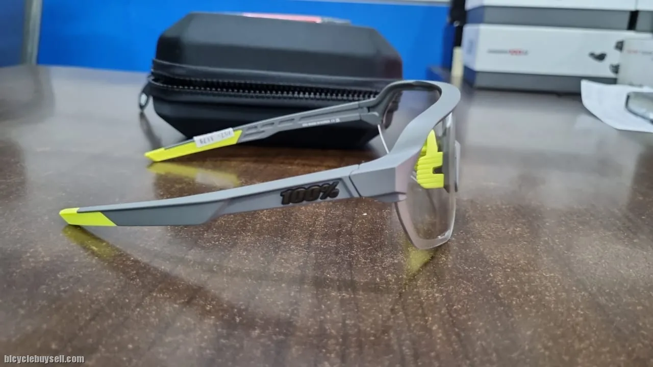 100% Percent - S2 Photochromic (Soft Tact Cool Grey) 2023 (Brand New) Original !!