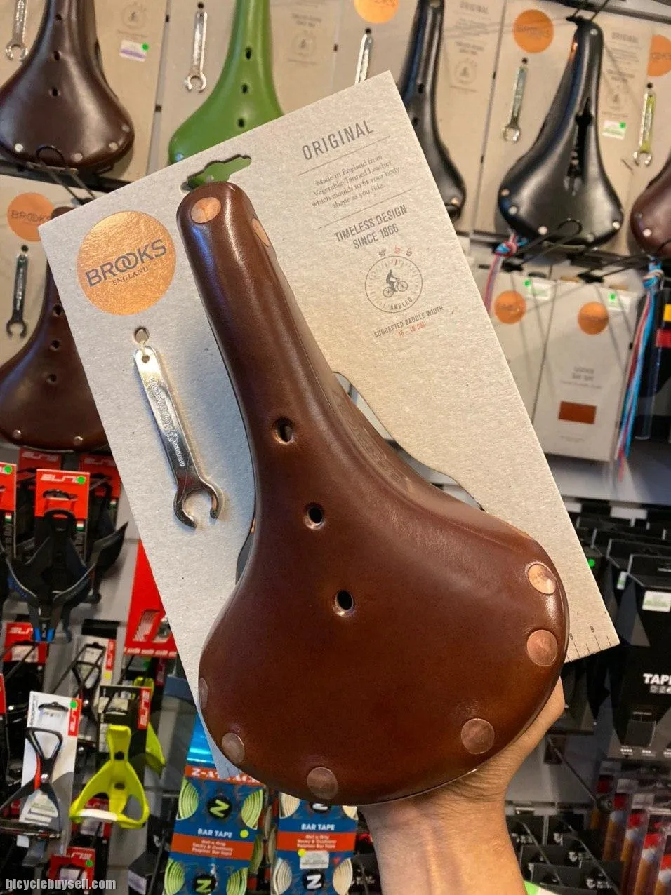 BROOKS B17 SPECIAL COPPER LEATHER SADDLE MADE IN ENGLAND TOURING COMMUTING LONG DISTANCE