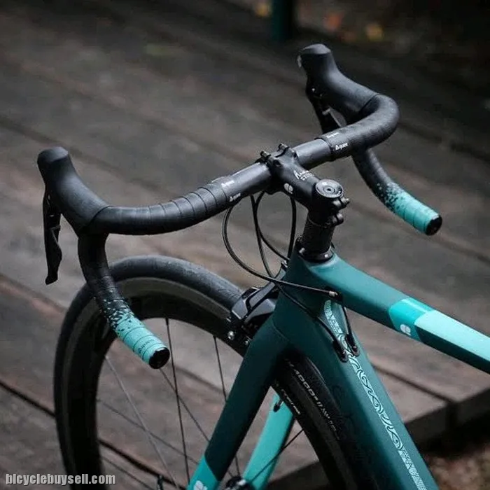 Guee sl dual bartape / handlebar tape roadbike
