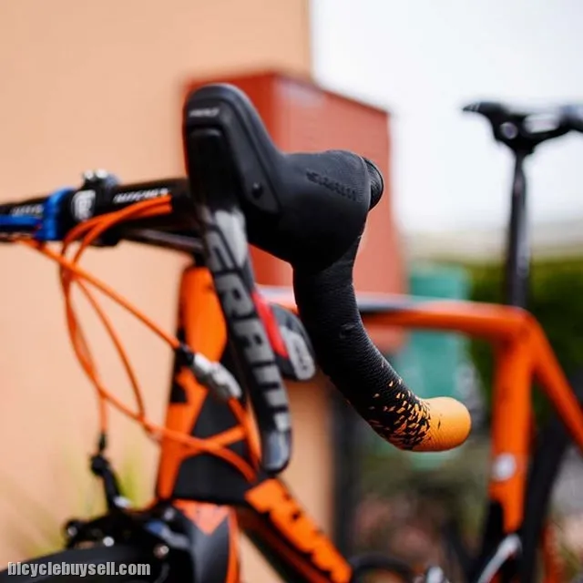 Guee sl dual bartape / handlebar tape roadbike