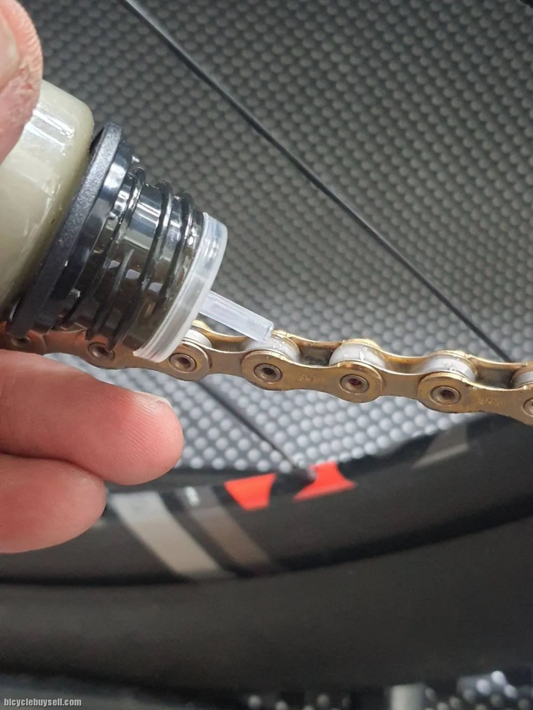 MAX Super Clean WAX Based Chain Lube