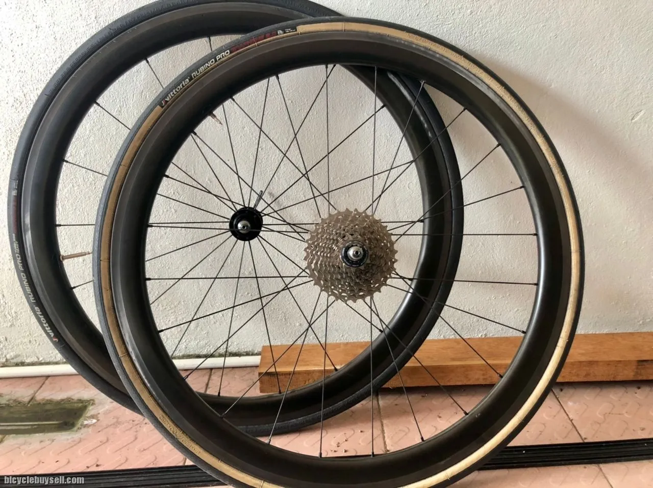 [SOLD] Giant SLR2 42mm rim brake wheelset