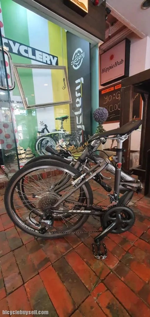 Preowned KHS T3 20" Folding Bike 30speeds