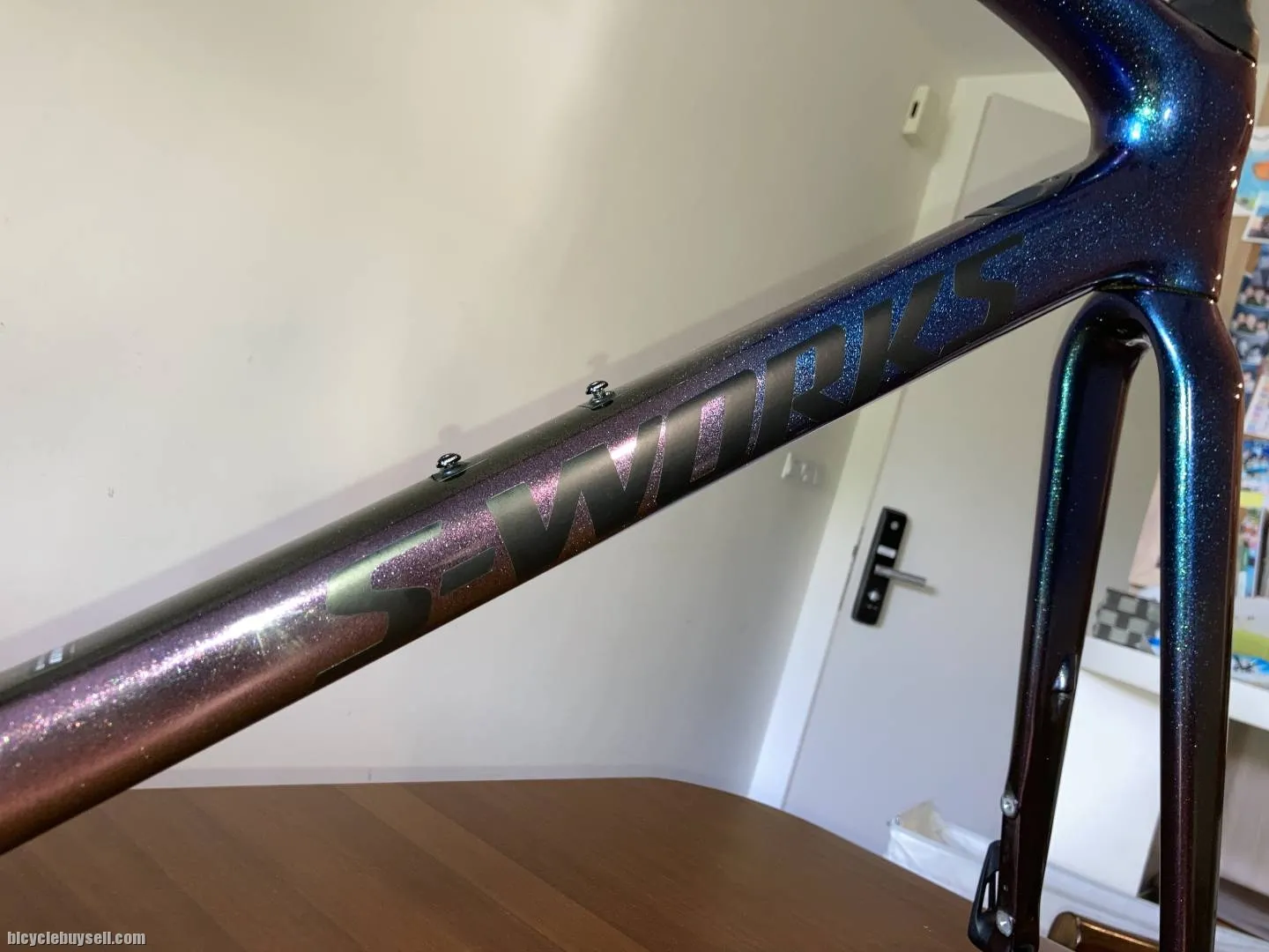 (SOLD)Sworks roubaix size 52 frameset only