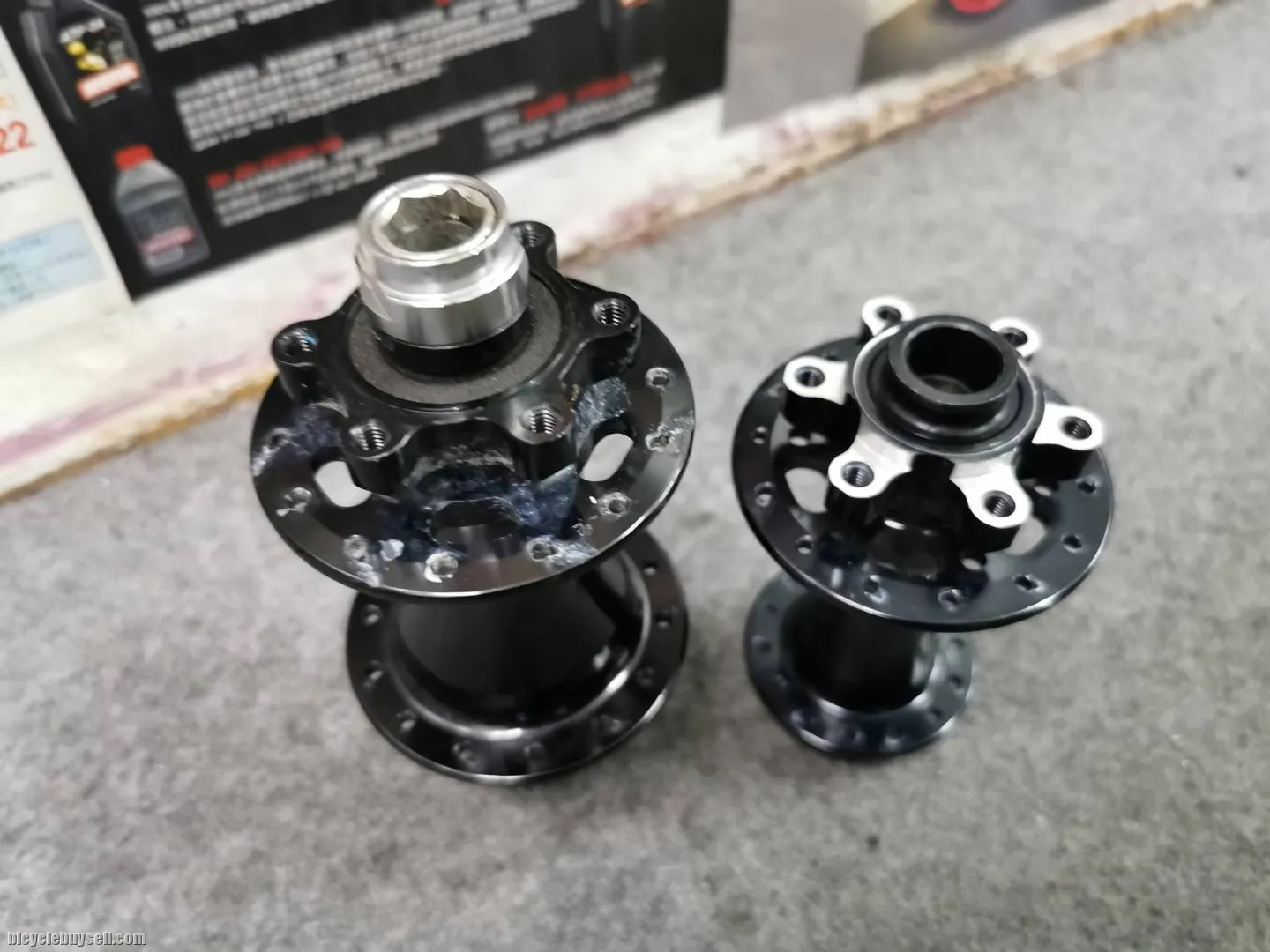 ROVAL  Traverse Hub 28H (Boost)
