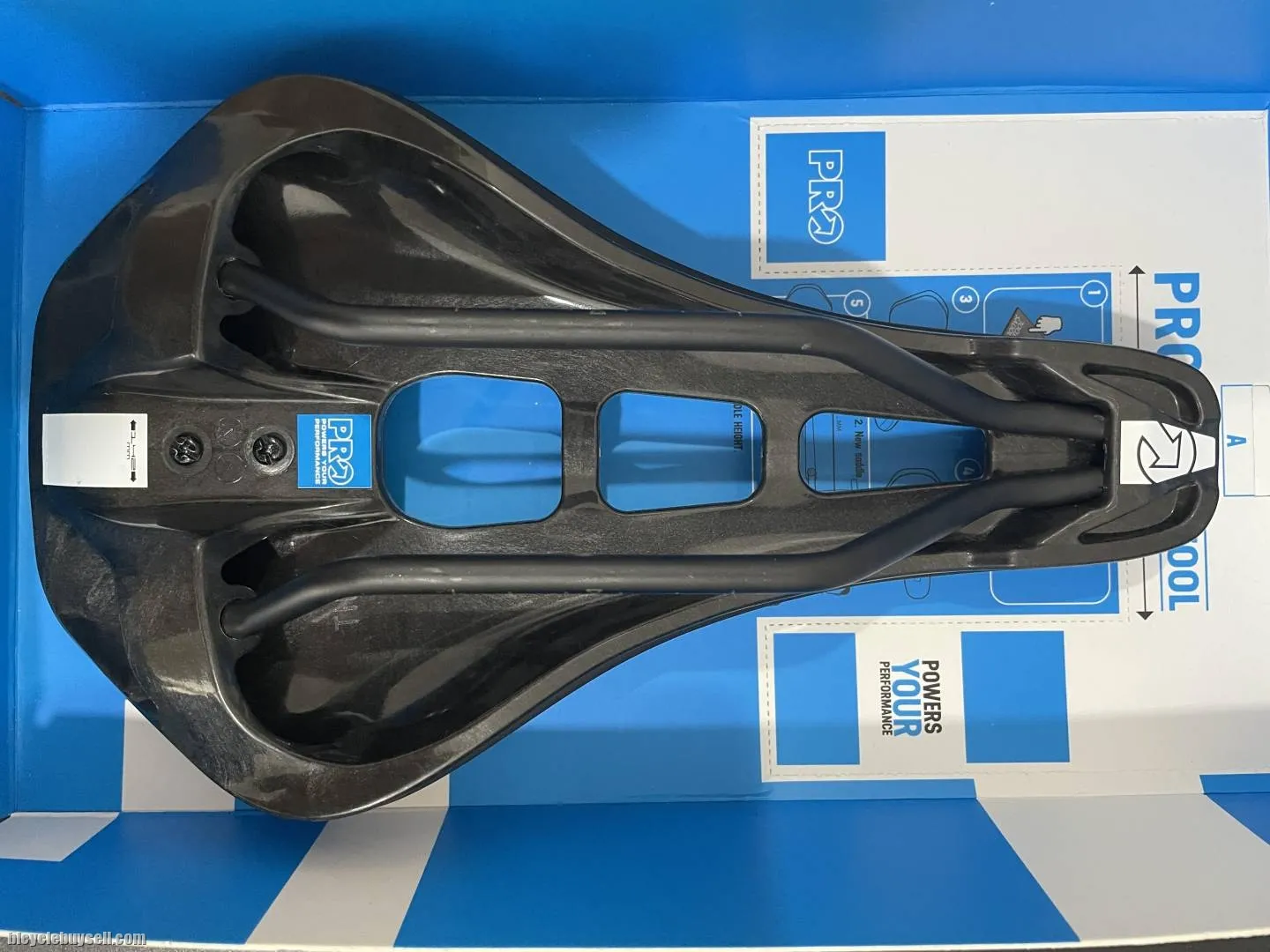 Pro Stealth Saddle 142mm