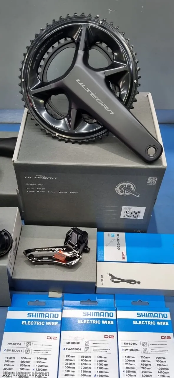 Shimano Ultegra (R8150) 12 Speeds Di2 (Rimbrake) Brand New !! ðŸ’¯% Original