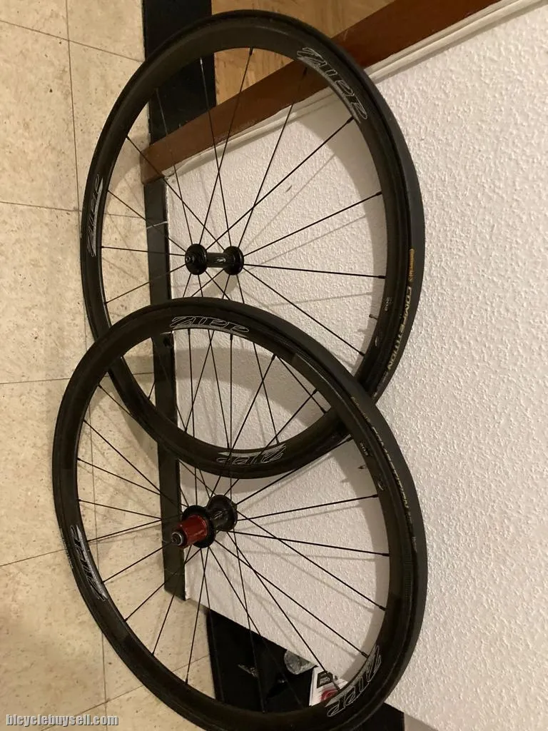 Zipp 202