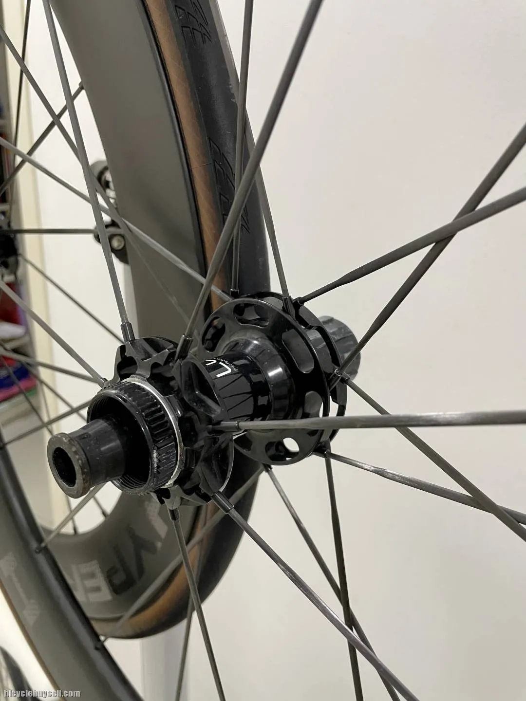WINSPACE HYPER CARBON WHEEL 65mm (Disc)