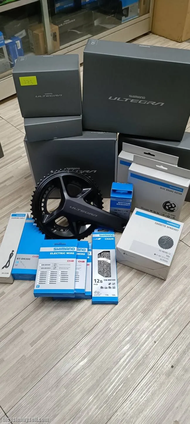 Groupset shimano ultegra R8170 di2 disc 12speed.