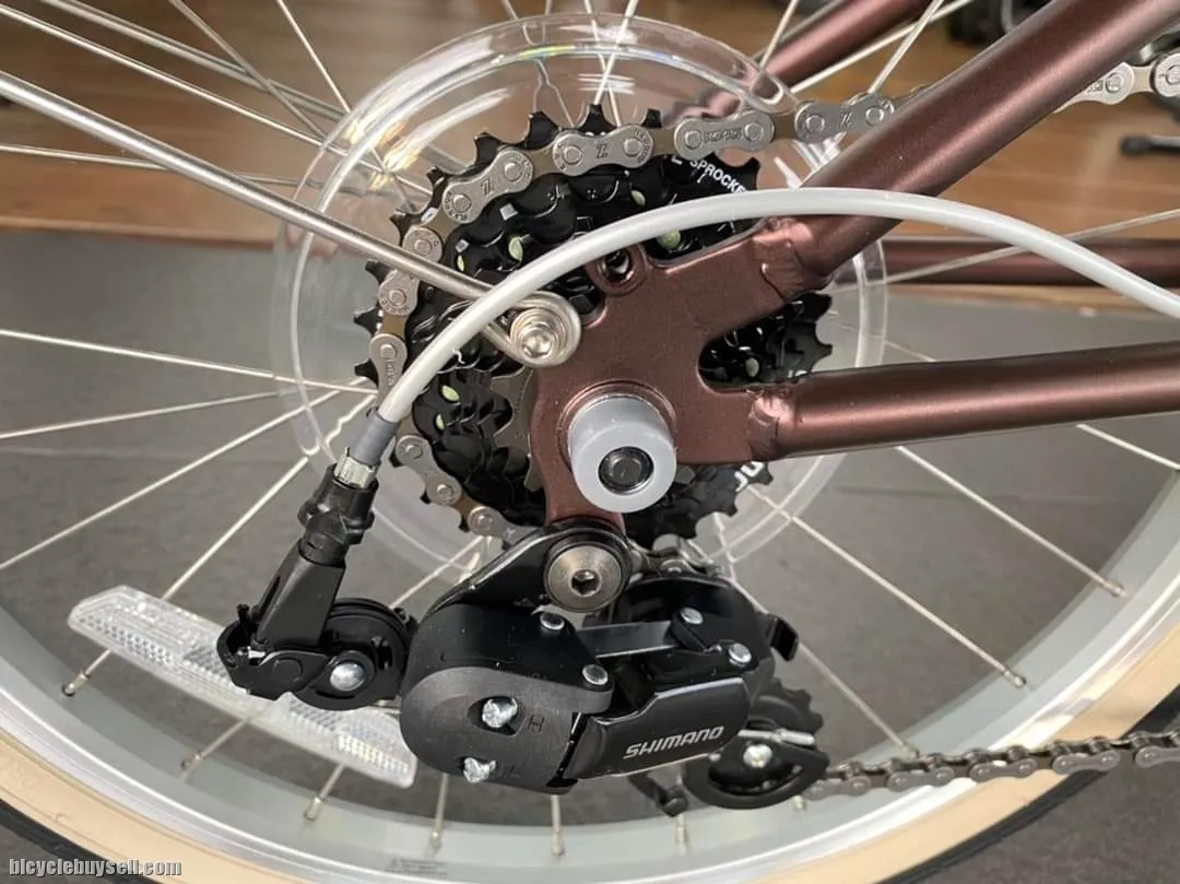 Dahon Boardwalk D7 20â€ (406) 7 Speed