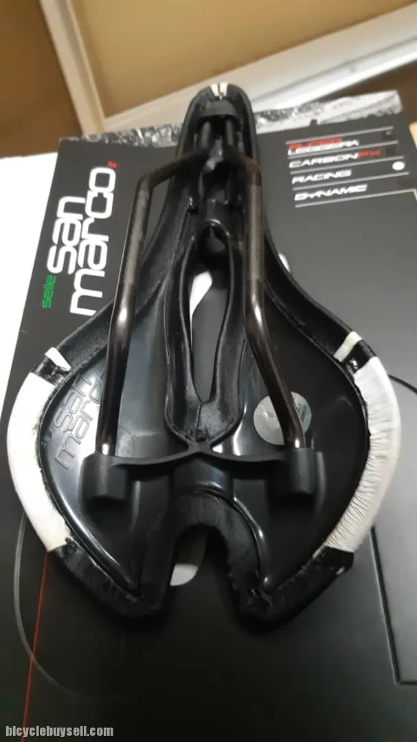 saddle road bike jenama san marco dan fizik