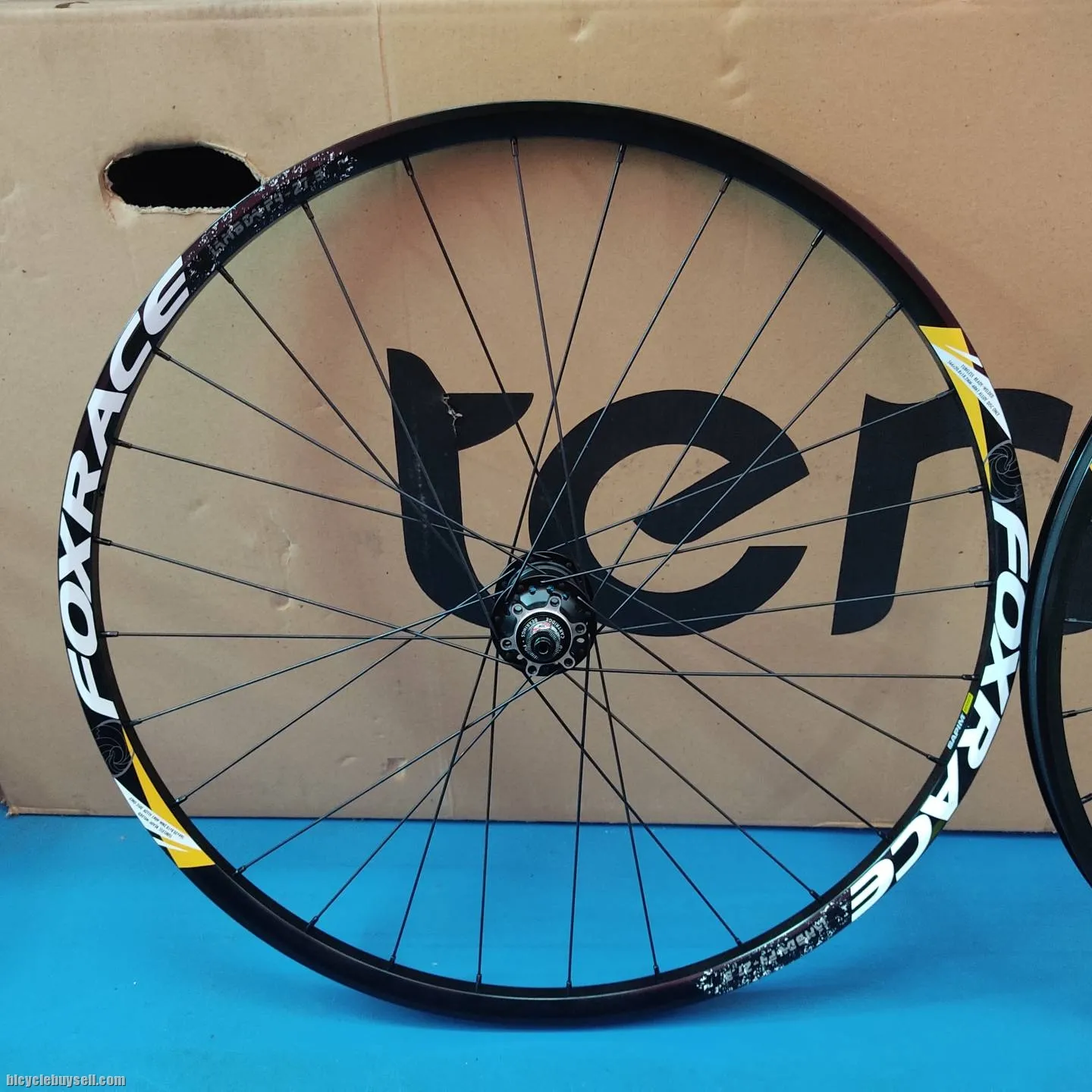 FOXRACE 27.5 WHEELSET HAND BUILT