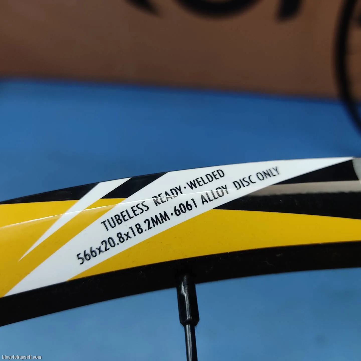 FOXRACE 27.5 WHEELSET HAND BUILT
