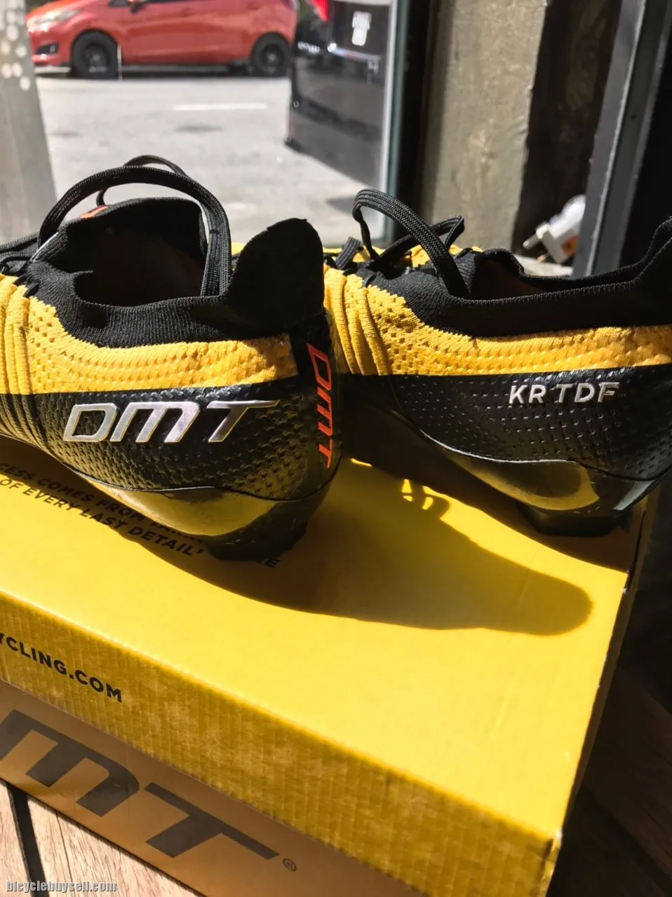 Unique Scarpe DMT KR TDF Road Bike Shoes