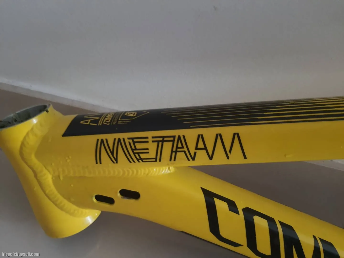 Commencal meta am V3 650b front triangle