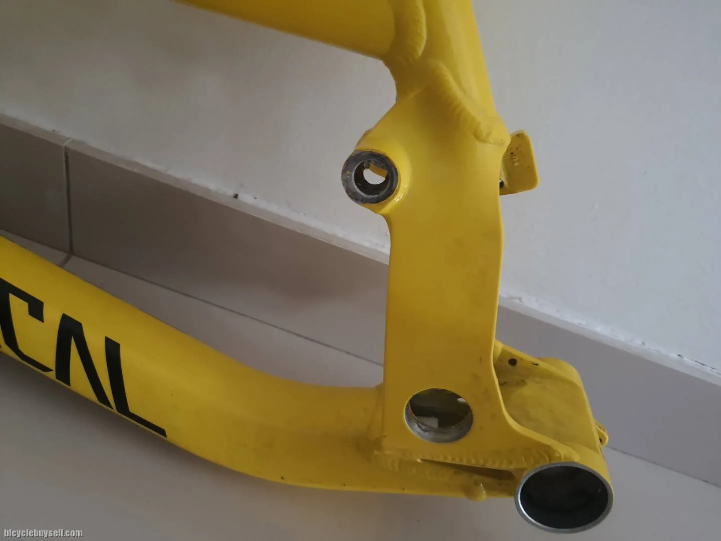 Commencal meta am V3 650b front triangle