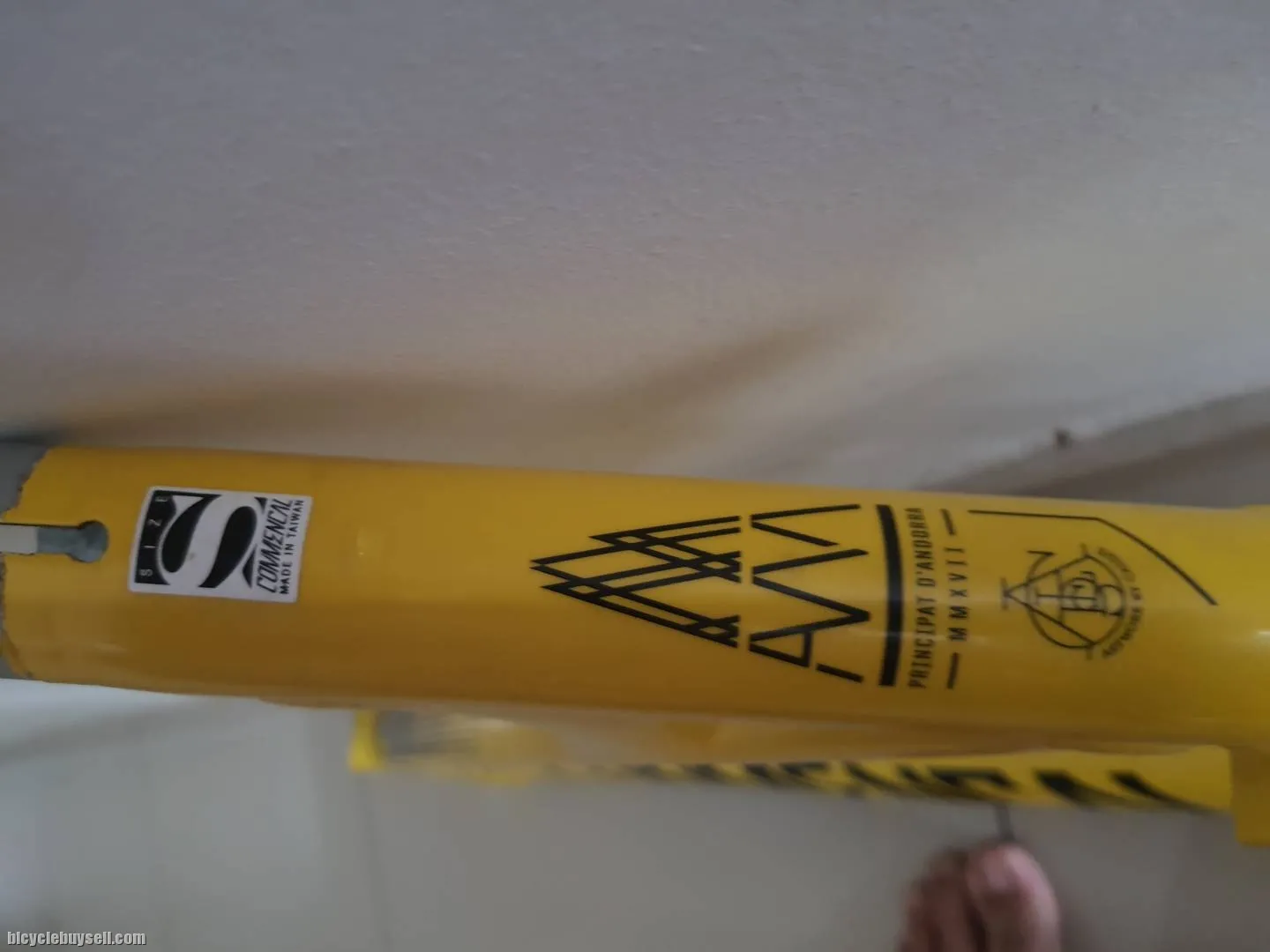 Commencal meta am V3 650b front triangle