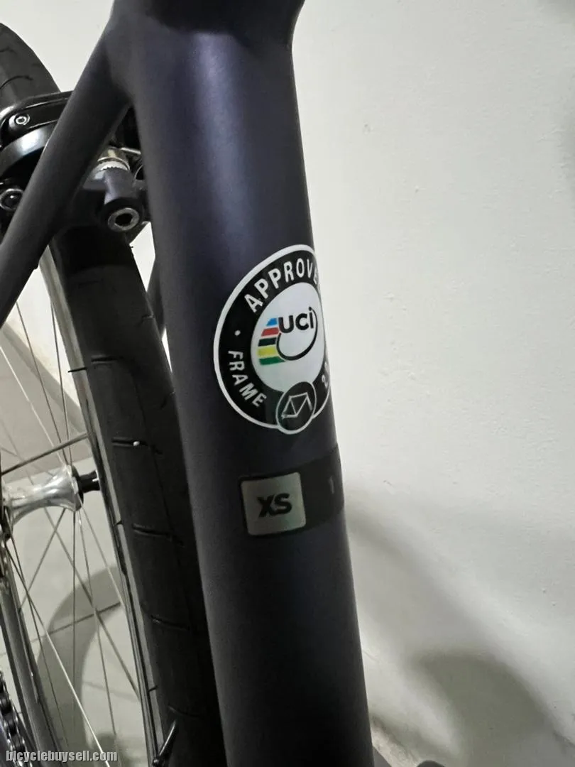 2022 Giant Liv Avail (Women specs All Rounder Road Bike)