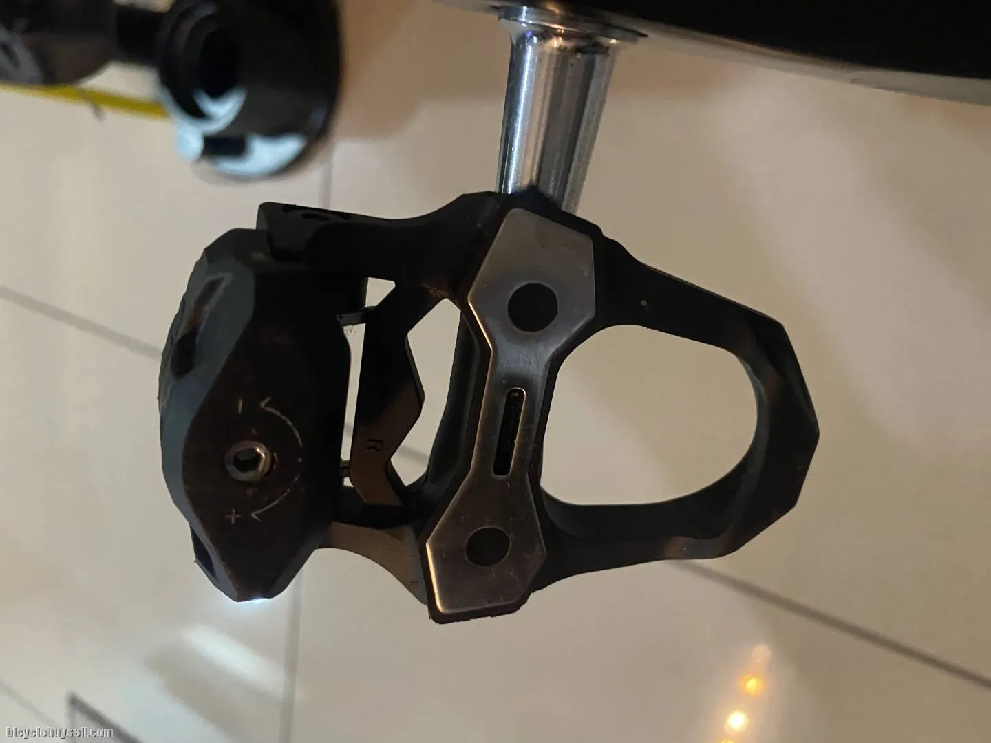 2022 Giant Liv Avail (Women specs All Rounder Road Bike)